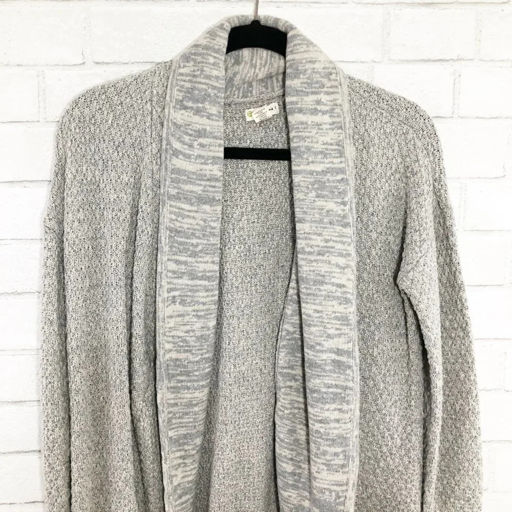 Akini Gray Cardigan Sweater w/ Thumbholes, Medium - Picture 2 of 7